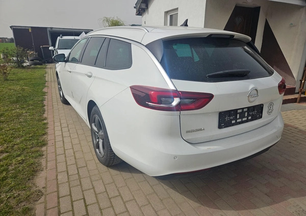 Opel Insignia cena 47999 przebieg: 203000, rok produkcji 2019 z Września małe 67